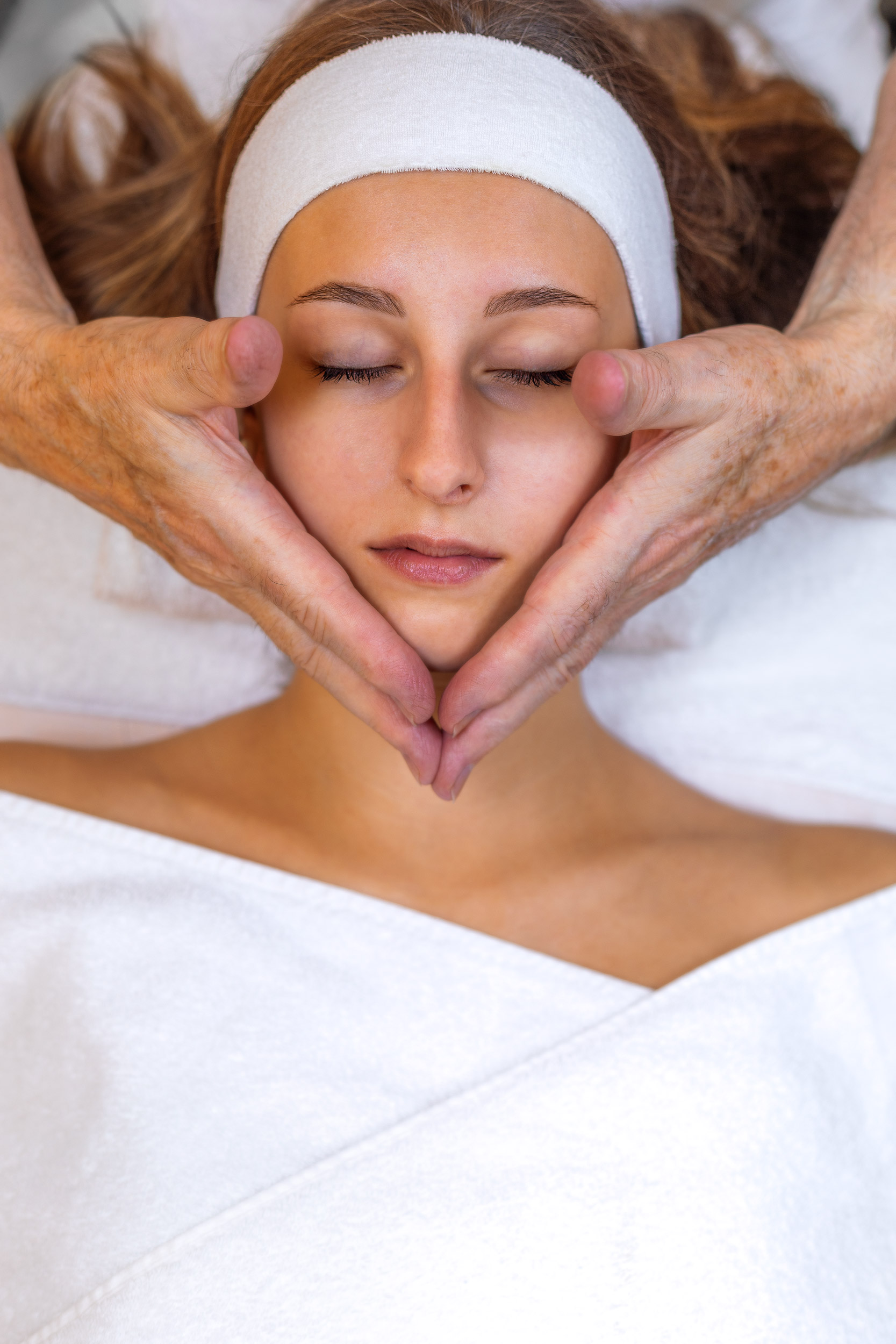 Entspannende Gesichtsmassage